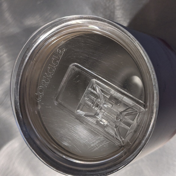 Insulated CORKCICLE Minnie Mouse wine glass tumbler stainless steel coffee cup - Picture 3 of 6